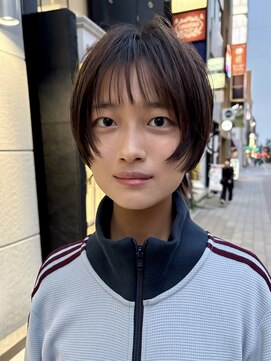 サロウィン 広島(SALOWIN) *小顔ショートレイヤー