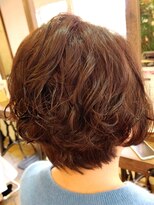 キャリー(carrie)&nbsp;お手入れ簡単♪カールをつけた上品な大人ボブ【Carrie東府中】