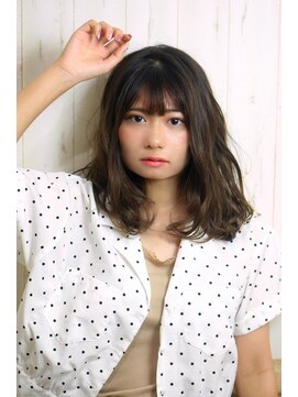 ティアラ 桜木町(TIARA) ゆるふわ大人可愛いミディ