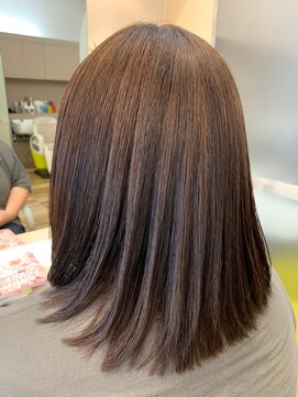 ヘアーズルーム ココ(koco.) ブロー矯正