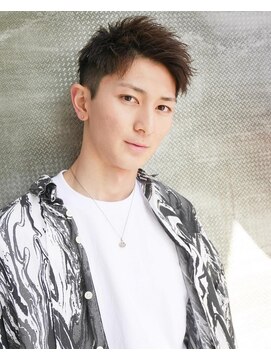 ブルーダー(Bruder) ハイウエイトアップバングスタイル