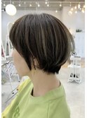 シルバーグレージュ☆ハイライト☆ROMMY.小顔ショート