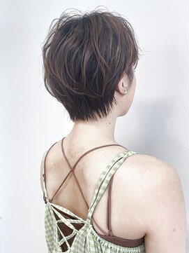 バサ 高田馬場店(BASSA) □ベリーショート□【新宿・髪質改善】