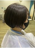 ショートボブ