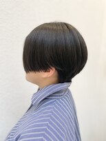 ペスコペスカ(PESCO PESCA)&nbsp;耳出しショート×かっこいい女子　20代30代40代50代