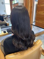 アドラーブル 松崎店(adorable) 【韓国風ヘア】【艶カラー】【コテ巻き】