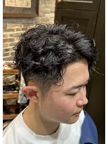 ミリオンバックス 御徒町店(Million Backs) ツイスパ/かき上げ/マッシュ<理容室>[メンズ/眉毛/バーバー]