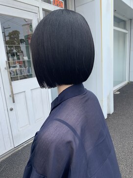 クオリア(Quaria) mini bob × black