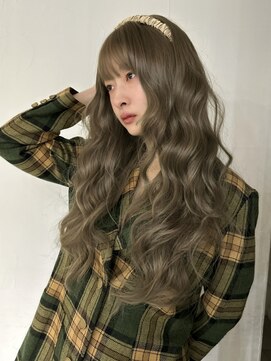 メゾンアクア 表参道(Maison ACQUA) ☆ブリーチなしダブルカラー オリーブ オリーブベージュ ボブ