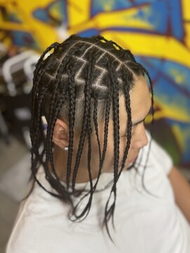 アーバンスタジオトウキョウ 下北沢店(URBAN STUDIO TOKYO) 地毛ブレイズ　[特殊ヘア/下北沢/メンズサロン]