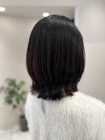 アンベリールフルー(EMBELLIR fleur)&nbsp;地毛風カラー 小顔くびれミディ 30代40代50代