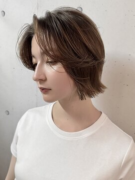 ピークアブー アヴェダ 池袋東武(PEEK-A-BOO AVEDA) 外ハネミディアム