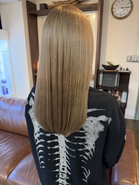 コレットヘアー ザモリオカ(Colette HAIR the MORIOKA) beige color