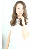 シアーベージュかきあげゆるふわフェザーロング3By Yamaki Ayako