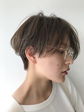 フィルムス 横浜(FILMS) ココアベージュ/黒髪/クラゲヘアー/オリーブグレー/ボブ/横浜