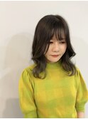 セミロング低めバレイヤージュ