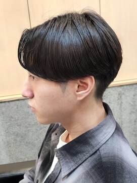 ニアウ 伊勢崎連取店(Niau) 刈り上げセンターパートナチュラルニュアンスパーマ