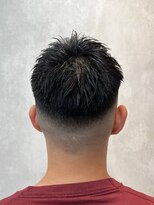 インフィニィト ネオ(INFINITO NEO) ベリーショート フェードスタイル