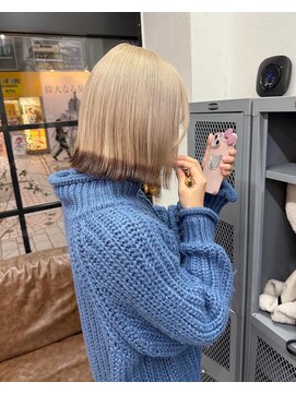 ブレス(bless) ホワイトベージュ×ブラウン