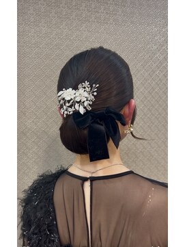 ラソス(LASOS) タイトシニヨン