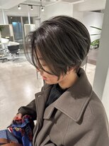 シキ 戸塚(Shiki.)&nbsp;ケアブリーチ　ショート　髪質改善