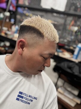 スリーセント 栄(3/cent) ハイトーンフェード