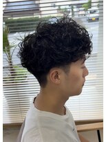 メンズギフト(men's GIFT)&nbsp;スペインカールシャドウパーママッシュツーブロック刈り上げ