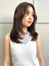 ユニバイリサ 天神大名店(uni by risa)