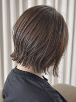サイクル(CYCLE)&nbsp;着物ヘア/ダークアッシュ/ミディアムレイヤーカット/伊勢崎
