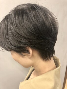 スワッグ(Swag) ハンサムショート