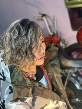 アスイン(asuin) 外国人風ブリーチ