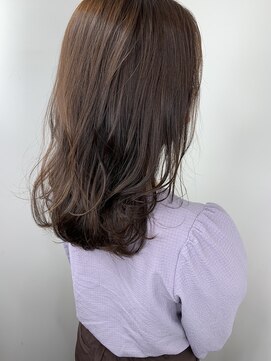 アヴァンス 江坂店(AVANCE.) 柔らかピンクベージュ