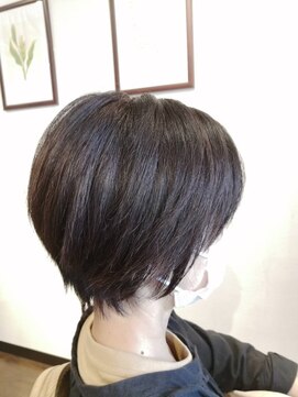 バンビーナ ナチュラルなグレイカラー