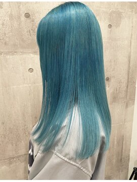 ビスポーク(BESPOKE) 限りなく初音ミク色