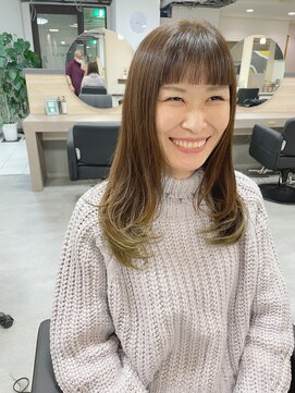 ユーリ(juli) 春の裾カラー