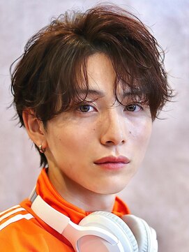 オーシャントーキョー サニー 原宿(OCEAN TOKYO Sunny) 波巻き韓国マッシュセンターパートツイスパツーブロック