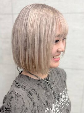 ノミネーション(Nomination) ホワイトベージュ