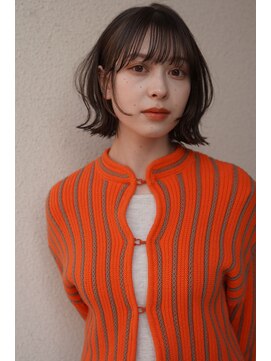 レジュアル(RESSUAL) メルティーカラーフェミニンロング似合わせウェーブミディアム