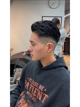 ヴィ 大宮(Vii) 海志/ジェントルパーマ/極道パーマ/フェード