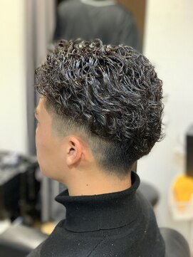 バーバーブロス(BAR BER bro's) パーマスタイル