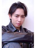 束感モテるツーブロックセンターパートニュアンスパーマ