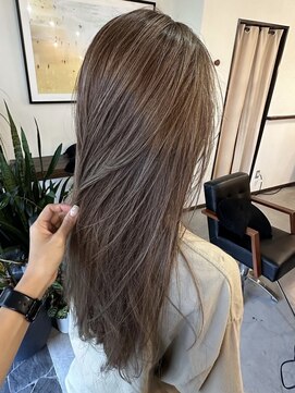 リム(Rim) 白髪ぼかしハイライトカラー