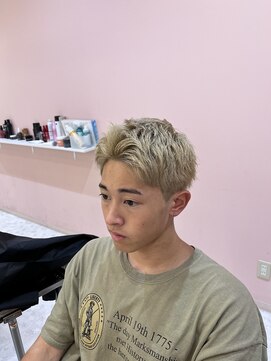 ▽メンズカットカラー/ブロンドベージュ/スパイキーショート