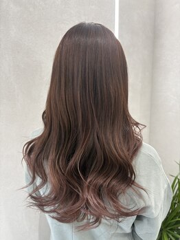 ネイロ(neiro)の写真/ダメージレス・自然なまとまり感が特徴のトリートメントで、思わず触りたくなるうる艶髪へ導きます♪