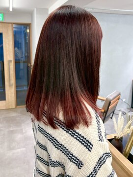 ミュラ(mulah) 裾カラーピンクレッド＊艶髪暖色カラーレイヤーカット/明大前