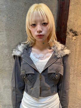 リリック(LYLICK) ブロンドカラー