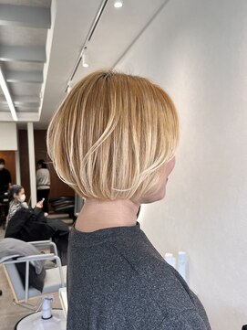 ヘアーデザインスリール(Hair Design THRIRE) ショートボブスタイル