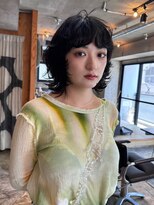 ダコタリッカ(dakota Rikka)&nbsp;顔まわりのレイヤーと全体に無造作パーマ