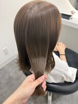 ブルージュ ヘアー(Brugge hair) 明るめアッシュカラー