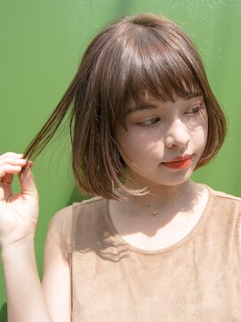 リリアン 表参道(relian) ベージュカラーのまとまるボブ☆relian表参道